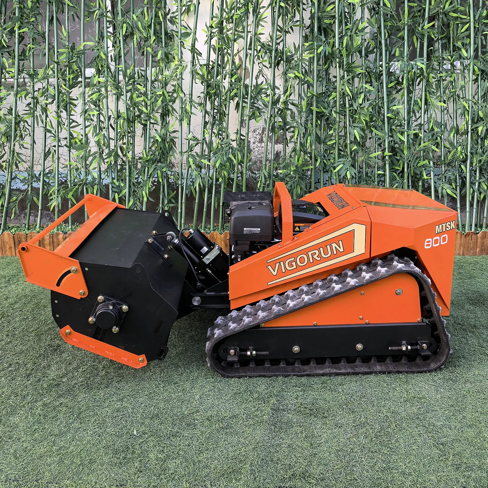 Cordless Remote Control Zero Turn Mower with Flail Blades Industrial Grade Agricultural Tool MTSK800 Featuring Free Spare Parts