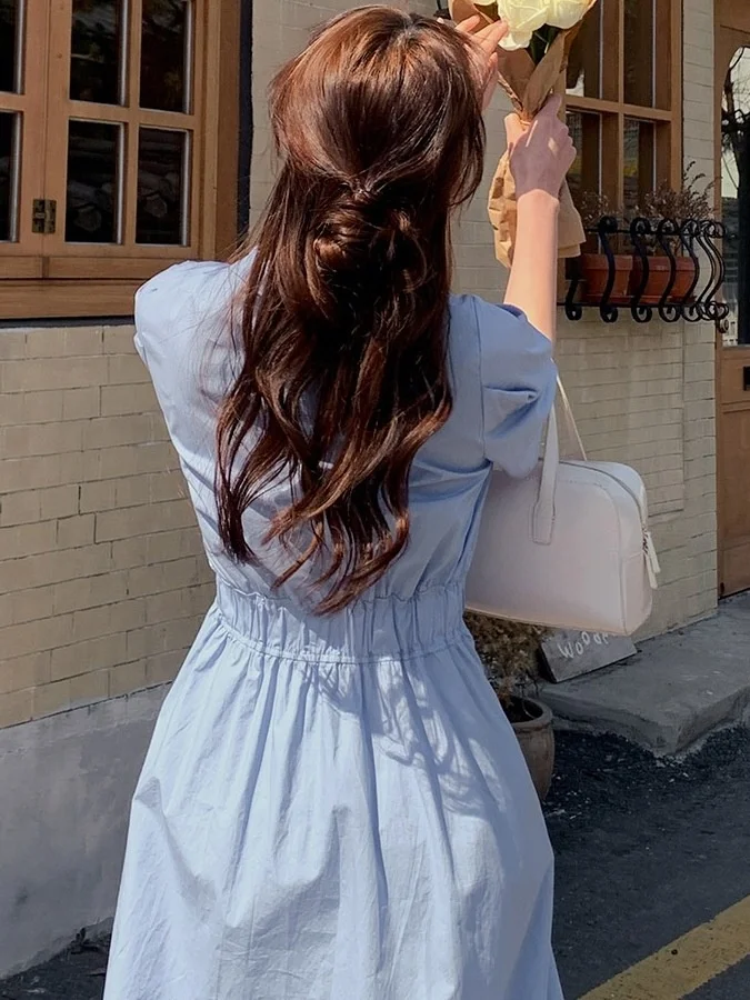 ブルーシャツドレス女性夏の新鮮なファッションウエスト締め半袖ターンダウン襟シングルボタン痩身ハイエンド感ドレス