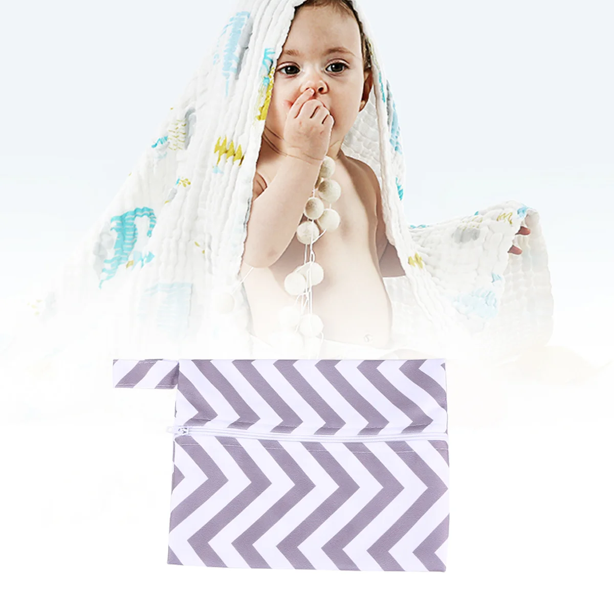 

Gray Stripe Baby Diaper Pouch Fabric Tpu Waterproof Lightweight Zipper Handle Outdoor Small Diaper Storage Bag Portable