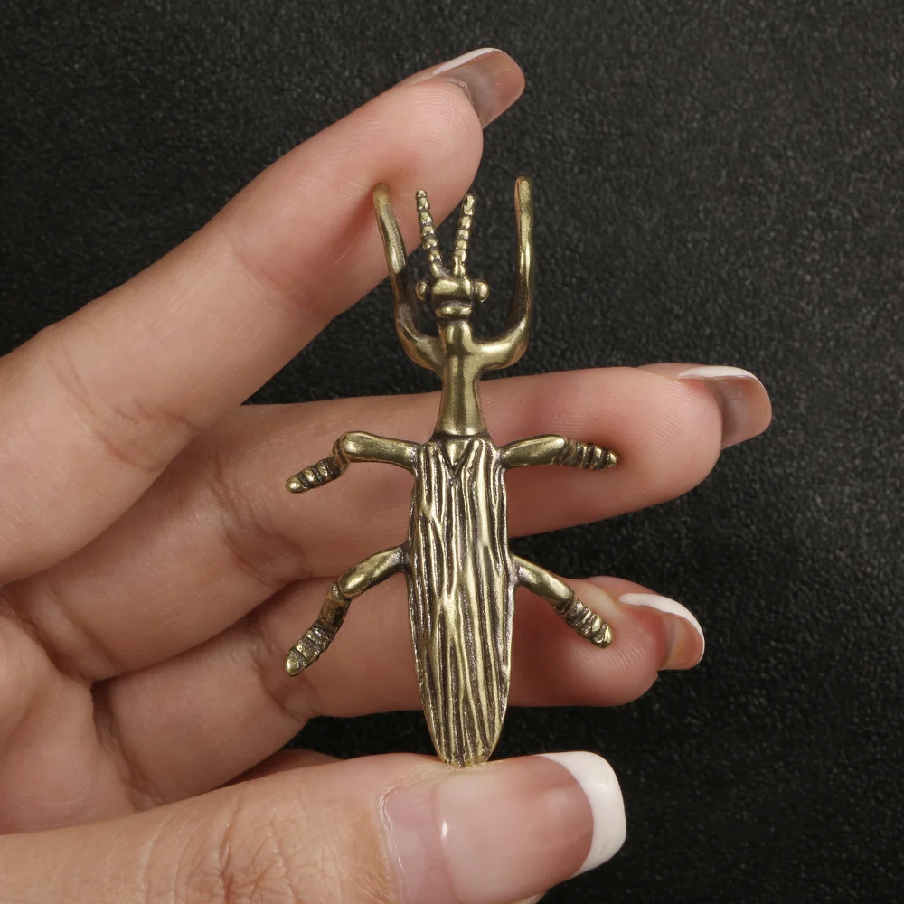 Antique Brass Praying Mantis Tea Pet Figurine Chinese Vintage Insect Ornament Desk Decor Collectible Gift