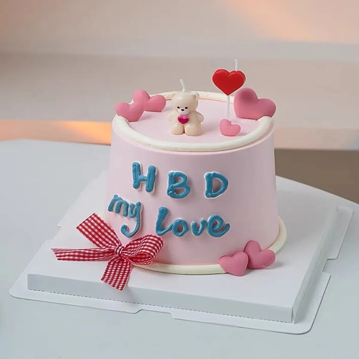 5pcs Cartoon Hug Bear Candle Set Cute Mini Bear and I Love You Funny Birthday Anniversary Candles Party Supplies Cake Decoration view 3