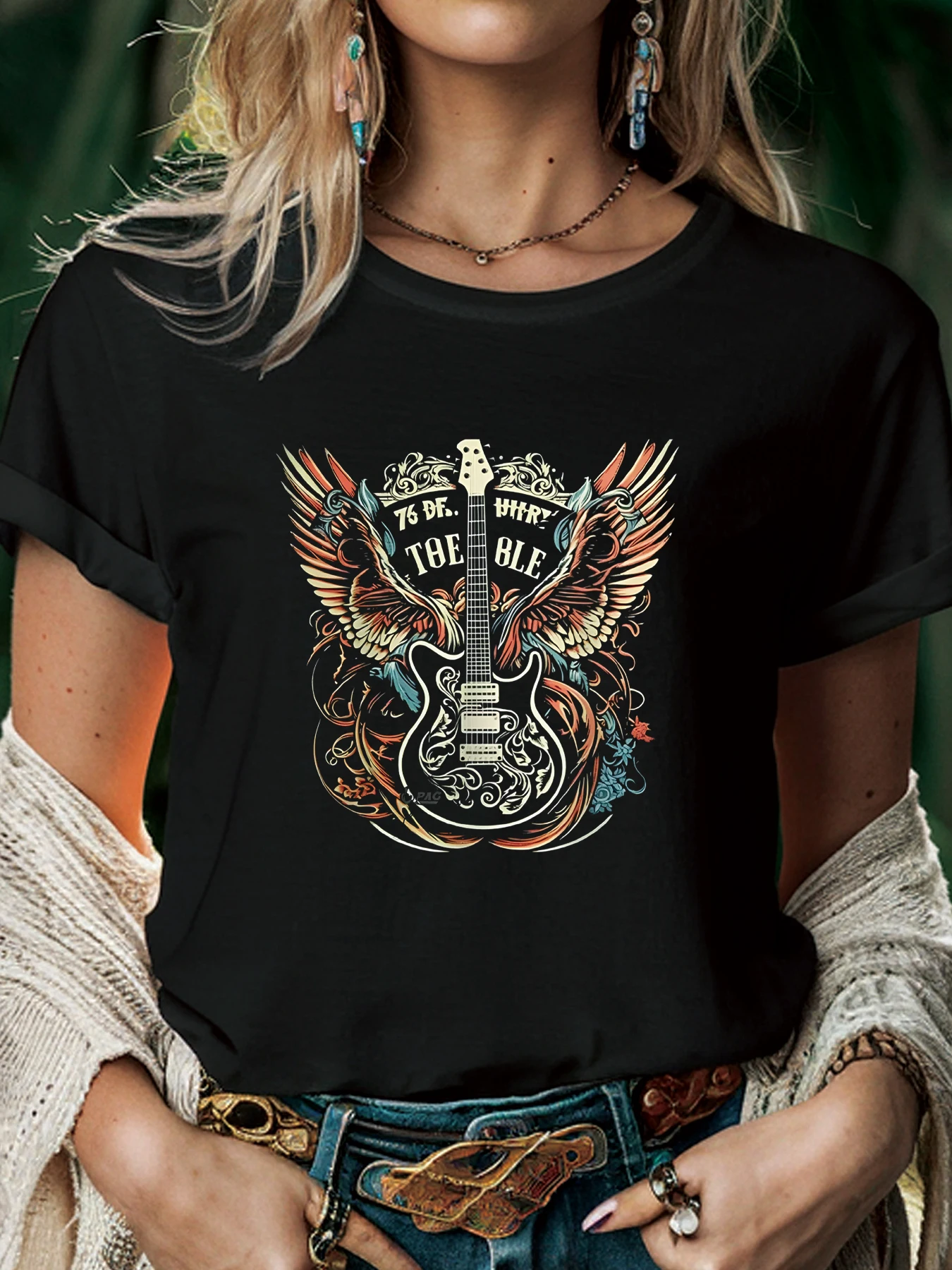 Maglietta da donna con grafica per chitarra Vintage maglietta a maniche corte moda estiva stampata o-collo T-Shirt Casual abbigliamento donna