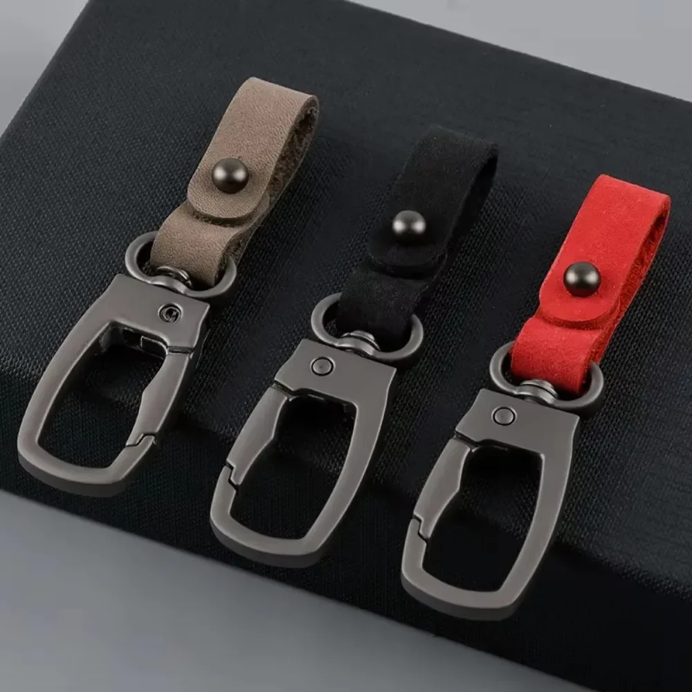 

INS Style Luxury Personality New Keychain Cute Accessories Motorcycle Car Keyring Fashion Metal Cowhide Man Key Chain Ring Gift
