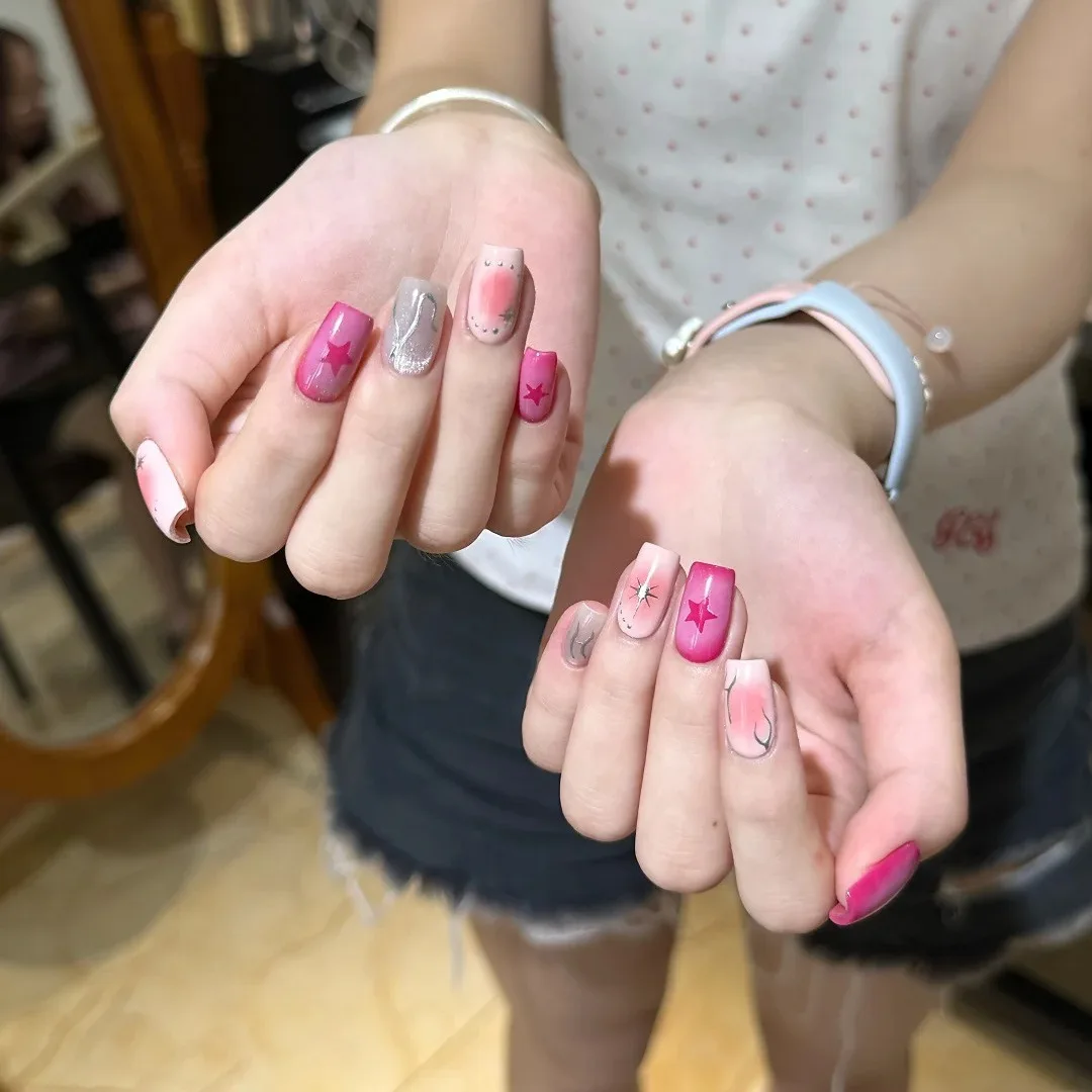 

10 шт., ручная работа Y2K Press On Nails, блестящие кошачьи глаза, розовая звезда, румяна, дизайн, сладкие крутые накладные ногти, носимые советы по дизайну ногтей для горячей девушки