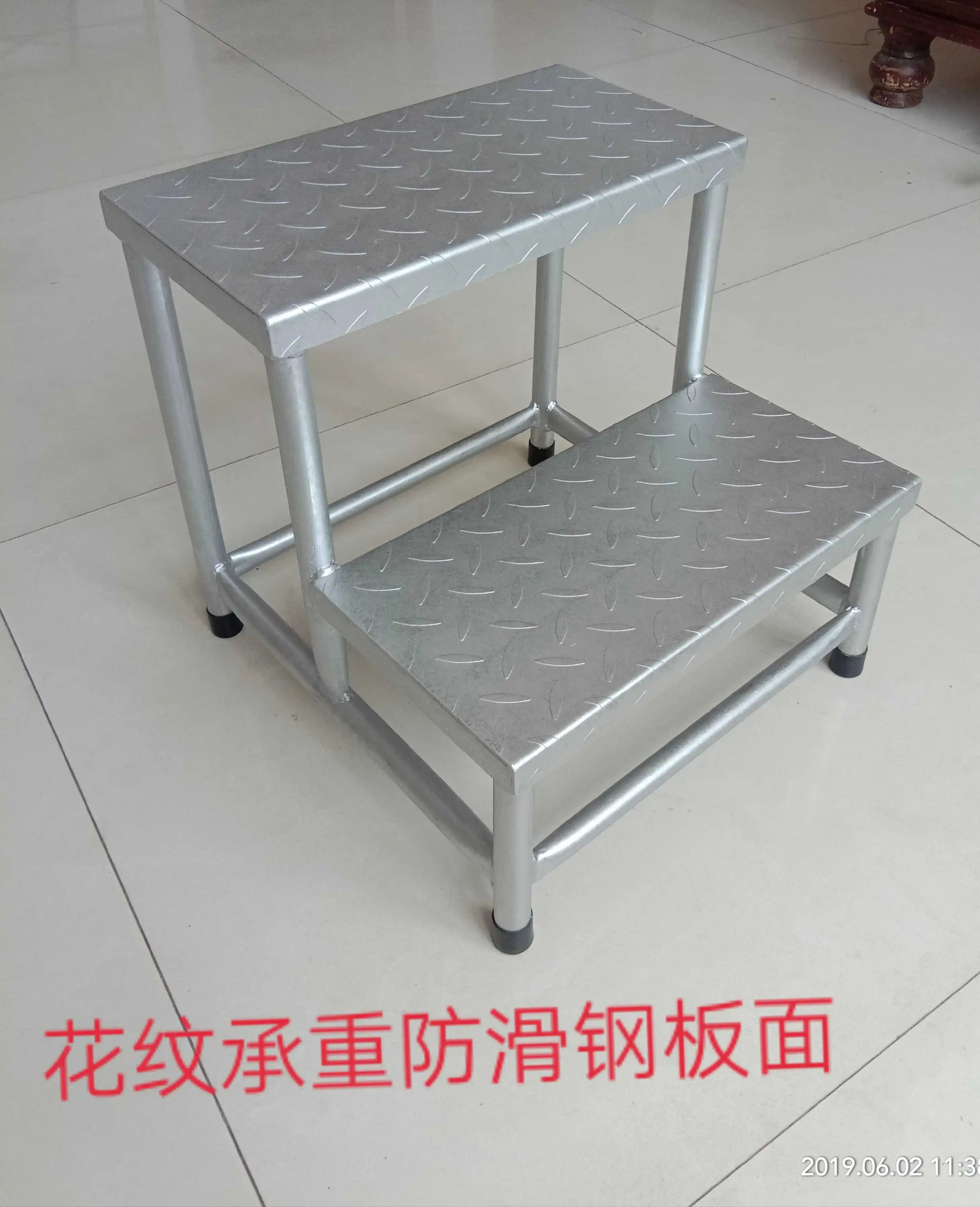 Industrial collapse platform, two steps, two steps , iron stool, climbing , step ladder, iron staircase