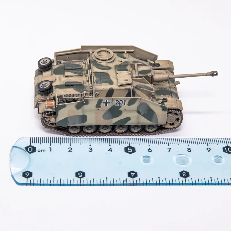 

1: 72DG63251 German Type 3 Assault Tank G Early Side Armored 242 Assault Artillery Brigade Italy 1943 Finished Model (Adult)