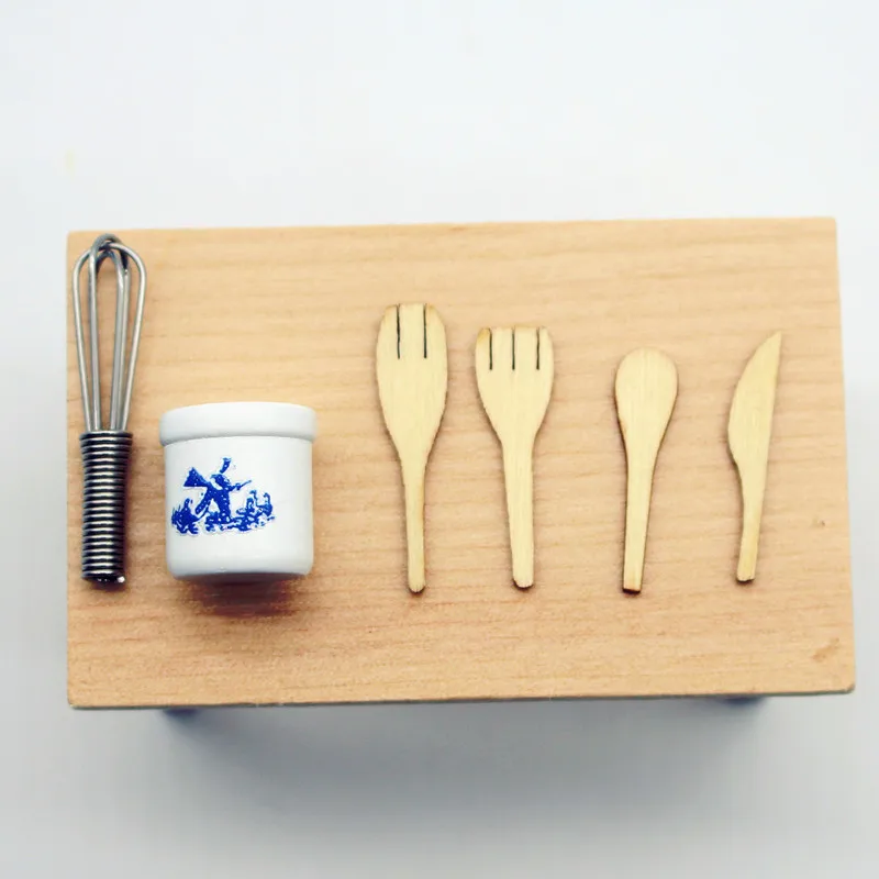 2026 New Miniature Dollhouse Kitchen Tools Set Wooden Spatula Knife Fork Egg Beater Jar Home Decor Photography Props Mini Toys