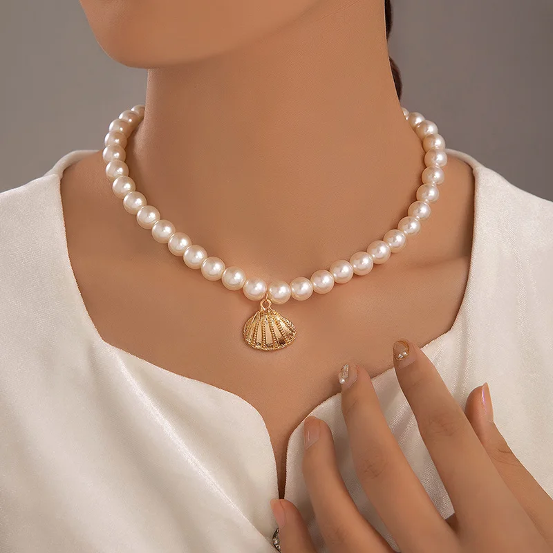 Docona Elegant Pearl Stone Shell Love Pendant Neckalce Classical Handmade Clavicle Chain Choker For Women Party Jewelry Gifts