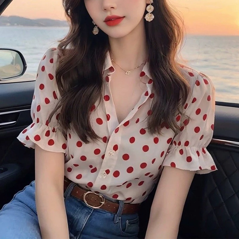 Polka Dot Shirts and Blouses Korea Turn Down Collar Fashion Woman Blouse 2024 Petal Sleeve Ruffles Ladies Top Female Clothes New