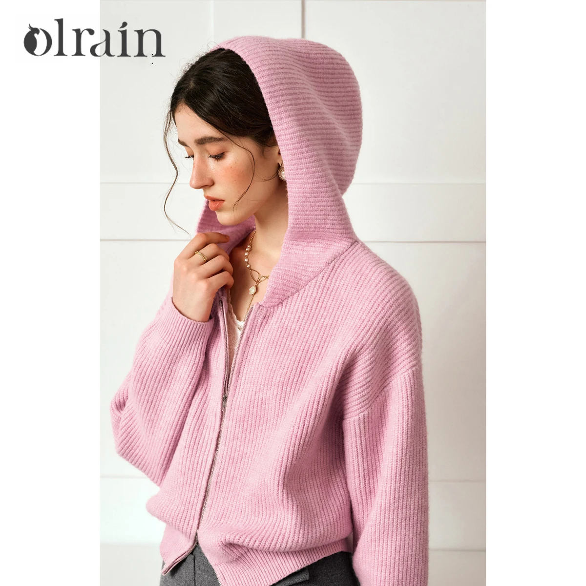Фото Женский вязаный кардиган OLrain из шерстяной смеси, розовый, с капюшоном, на молнии, мягкий, теплый, повседневный, для работы, Зима 2026, Новинка O56DM86563