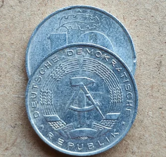 21 мм Восточная немецкая алюминиевая монета, оригинальная немецкая памятная монета для коллекционеров 21 мм Восточная немецкая алюминиевая монета, оригинальная немецкая памятная монета для коллекционеров