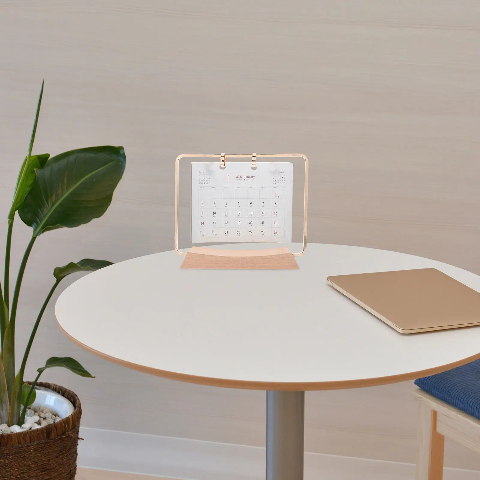 1Set Wooden Flip Calendar Rack Metal Frame Desk Calendar Holder Desktop Stand Vintage Office Home Decoration Desk Calendars
