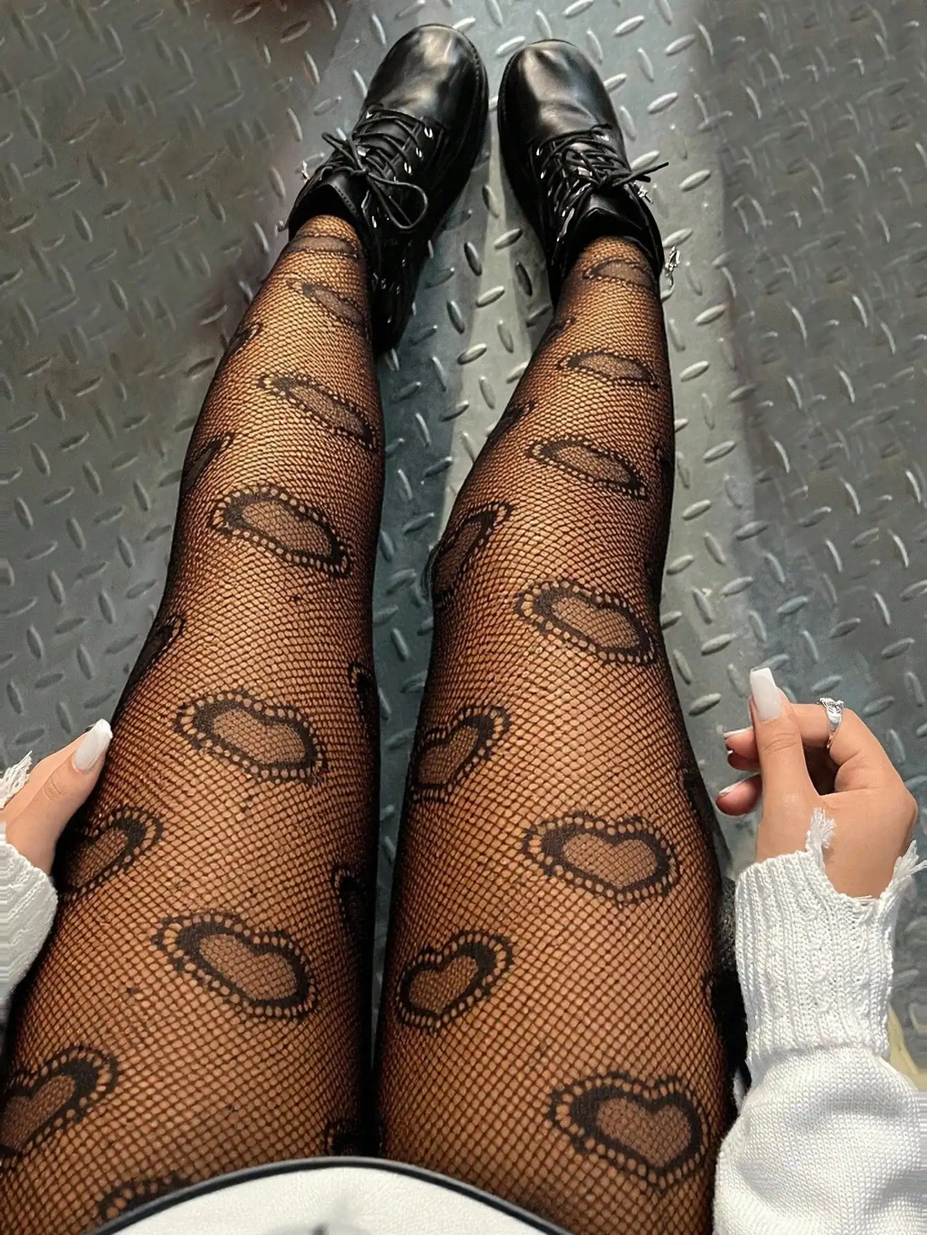 

Plus Size Heart Pattern Fishnet Tights with High Elasticity