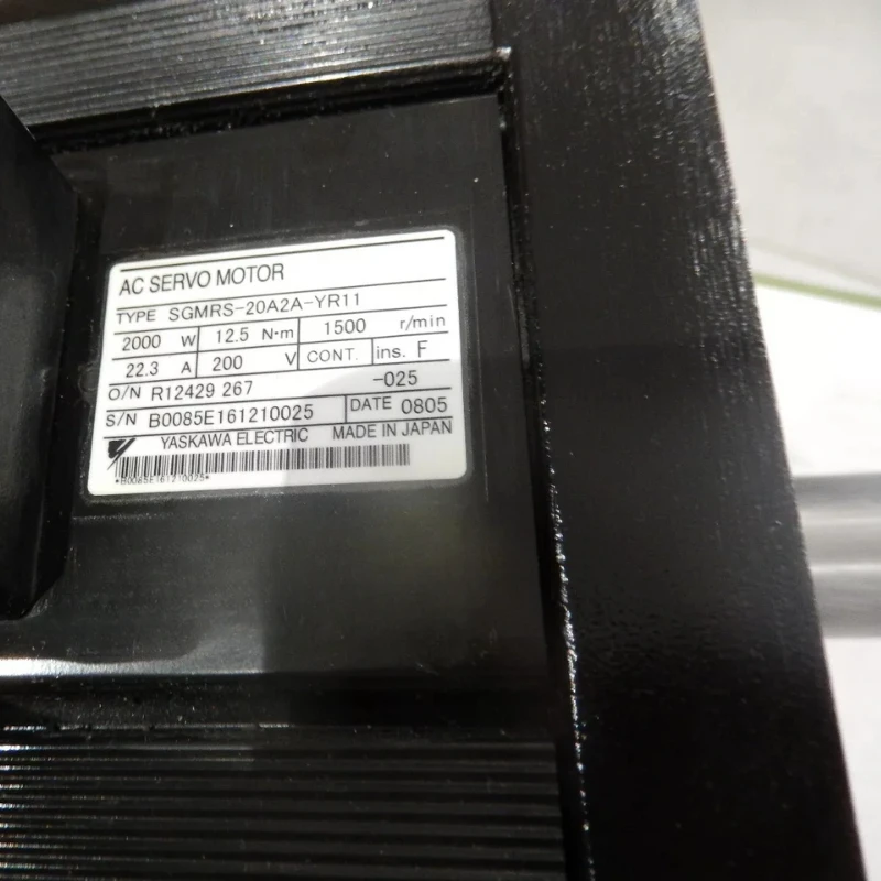 

New Yaskawa SGMRS-20A2A-YR11 Servo Motor 1 Year Warranty In Stock
