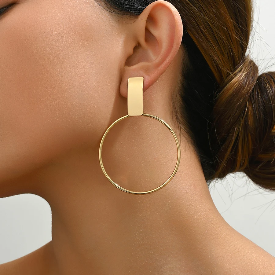 High Quality Fashion Simple Big Circle Ear Clips for Women Round Glossy Hyperbole Geometric Metal Without Pierced Earrings Gift