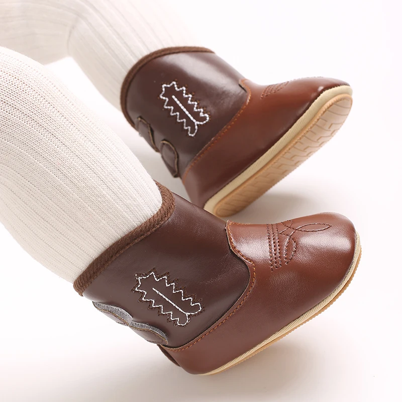 Modische Baby-Stiefel (0-18 Monate) mit niedlichem Aufdruck, hochwertiger, weicher PU-Antirutschsohle für Frühling und Herbst, Lauflernschuhe für Neugeborene – Detail 29