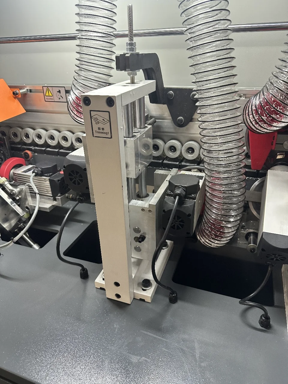Full Automatic Mdf Pvc Edge Banding Machine Pre-milling Corner Rounding Edge Bander Machinery for Furniture Woodworking