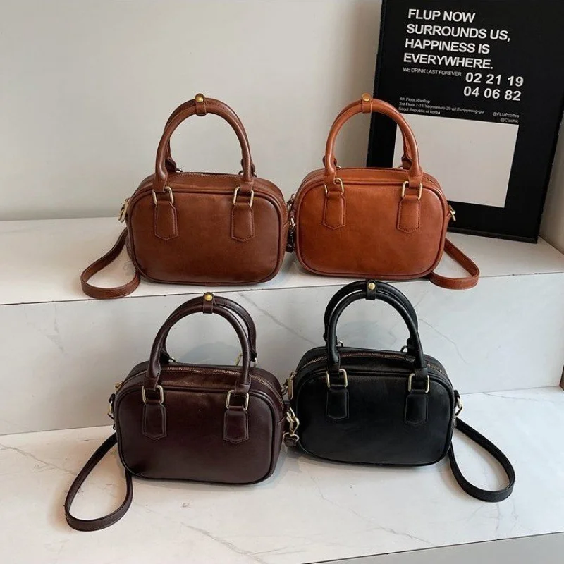 

Famous Designer Leather Women's Handbag High-End Luxury Brand Fashionable Elegant Crossbody Handbag For Ladies Commuter Vintage