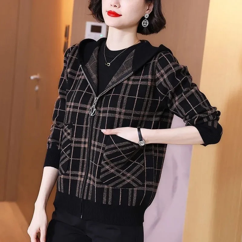 Spring Autumn Hooded Coat Ladies Short Jacket 2024 New Western-Style Outerwear Large Size Casual Plaid Overcoat Women's Tide Top