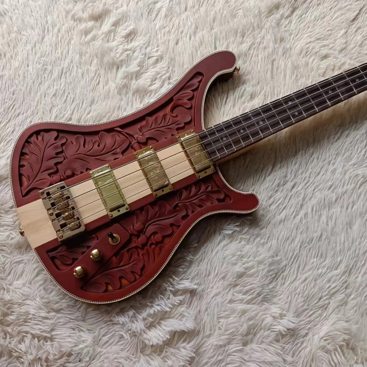 

4-string carved pattern piano body electric bass forehand inventory 2024-2