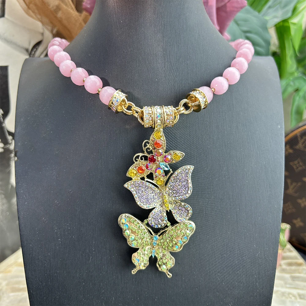 

Trendy Temperament exquisite Butterfly with Colorful Rhinestone Necklaces Pendant for women's girl gift Jewelry Accessory