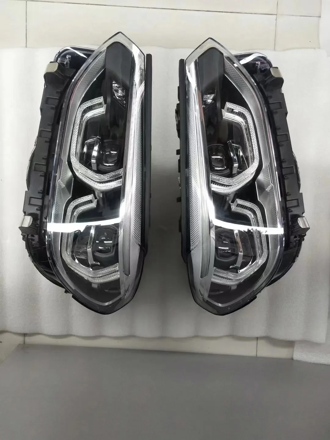

For BMW X3 Car Headlight LED DRL Daytime Running Light Headlamp Projector Lens Turn signal