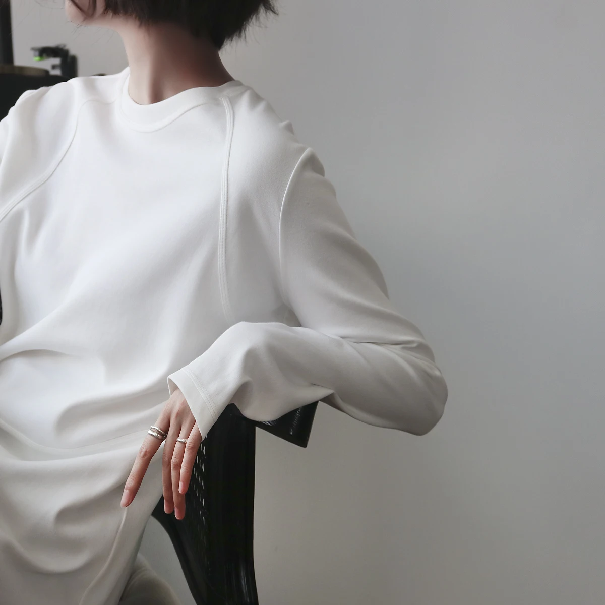 

Loose Long Sve Cotton Base irt T-irt Tee Needle Stitching round Ne Women's Faion Commute Sle Autumn Season