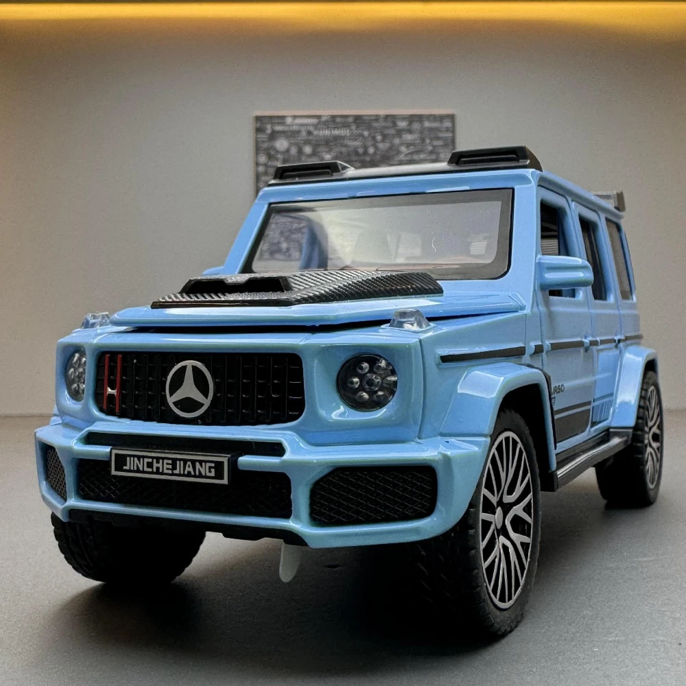 1:24 Scale Benz G800 Car Toy Model Metal Diecast Sound Light SUV Shock Absorption Pull Back Off-road Vehicles Kids Holiday Gifts