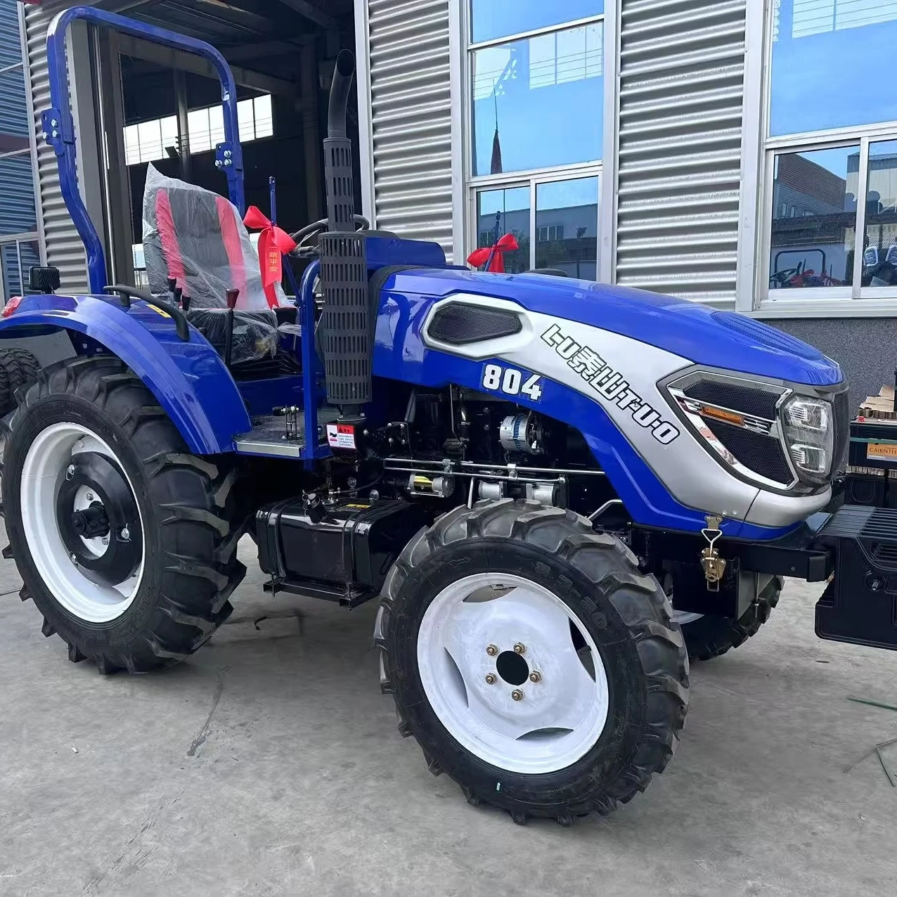 Foton Lovol 60HP 80HP 100HP 120HP 160HP 180HP Mini Farm Tractor Electric Agricultural Machinery Diesel Tractor