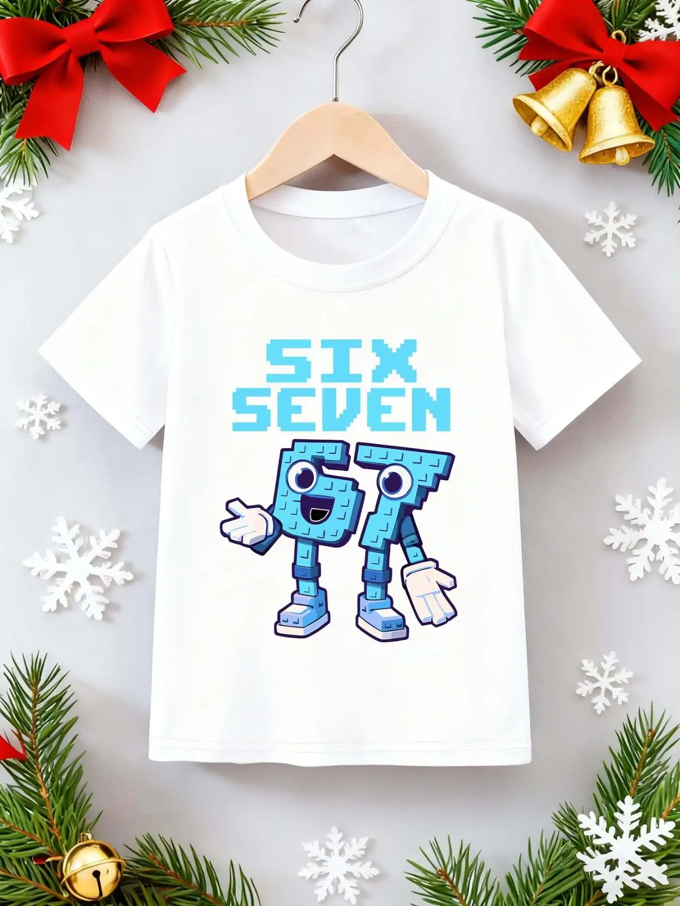 Blue Robot Six Seven Pattern Print 1-Piece Children's Casual Sports Short-Sleeve Shirt for Boys and Girls, Solid Color Clothing for Home, Leisure, and Outdoor Wear, Versatile Outfit Suitable for Christmas and New Year