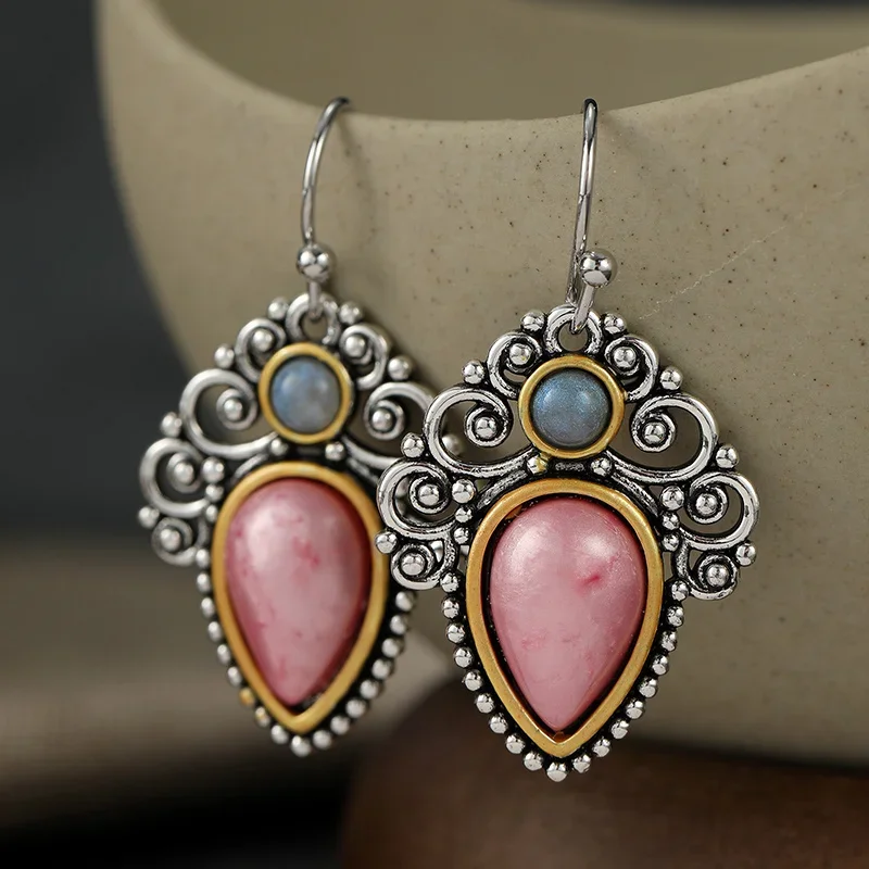 Ladies' Vintage Water Drop Earrings Color Contrasting Curly Grass Relief Dangle Earrings For Daily Commuting Casual Accessory