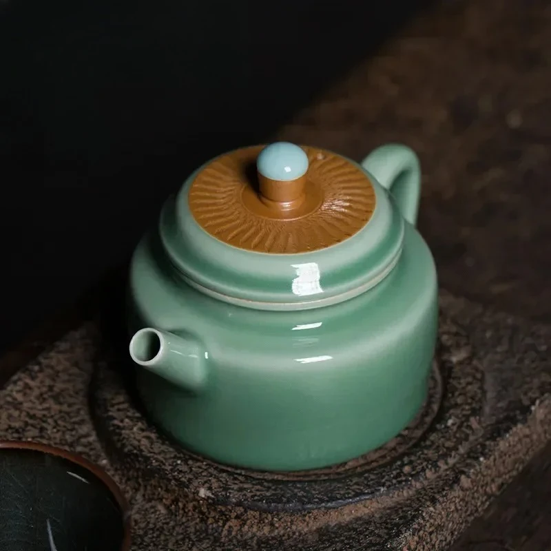 200ml Handmade Jumping Knife Teapot Zen Raw Ore Longquan Celadon Pot Household Tea Making Kettle with Ball Hole Tableware Gift