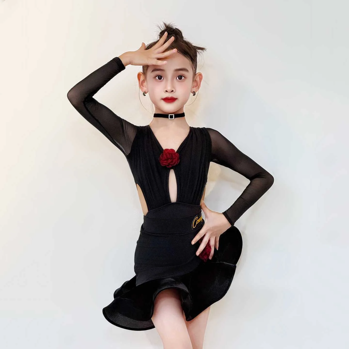 Sukienki amerykańskie latynoamerykańskie, stroje do ćwiczeń tańca latynoamerykańskiego, kostiumy sceniczne, seksowna odzież taneczna, spódnice do line dance, stroje sceniczne, nowości