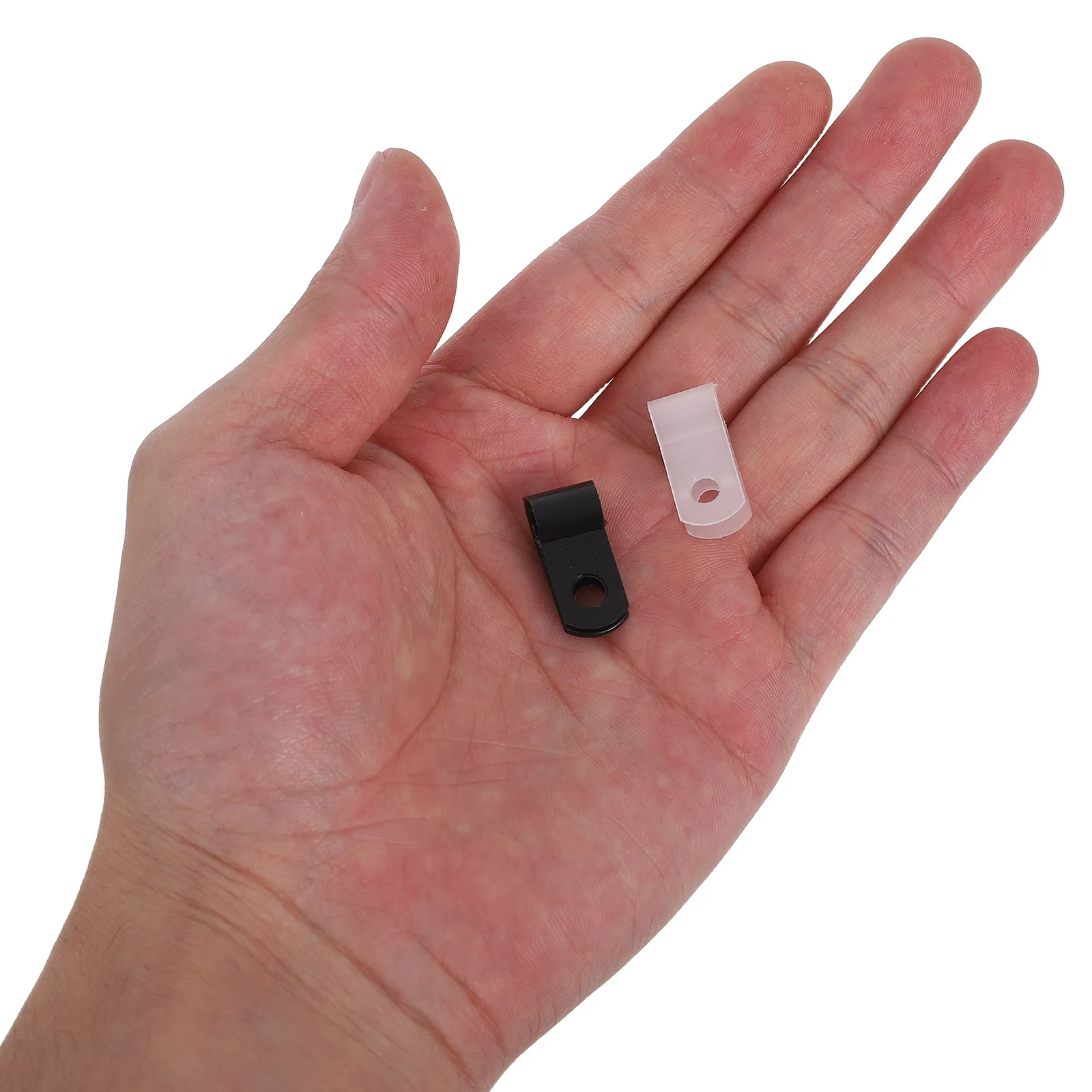 

200Pcs Cable Clips Nylon R-Type Screw Mount Cord Holder Clamp Organizer for Electrical Wire Management String Light