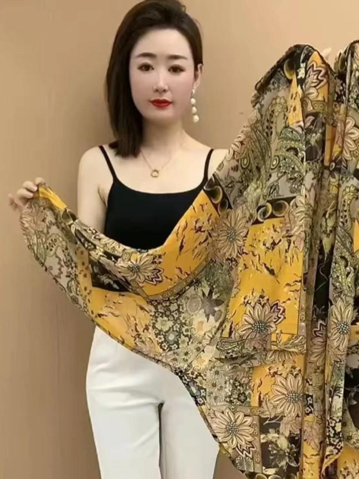 

Женская повседневная рубашка средней длины с защитой от солнца, свободного кроя, с цветочным узором, верхняя одежда для мам, новая осенняя мода