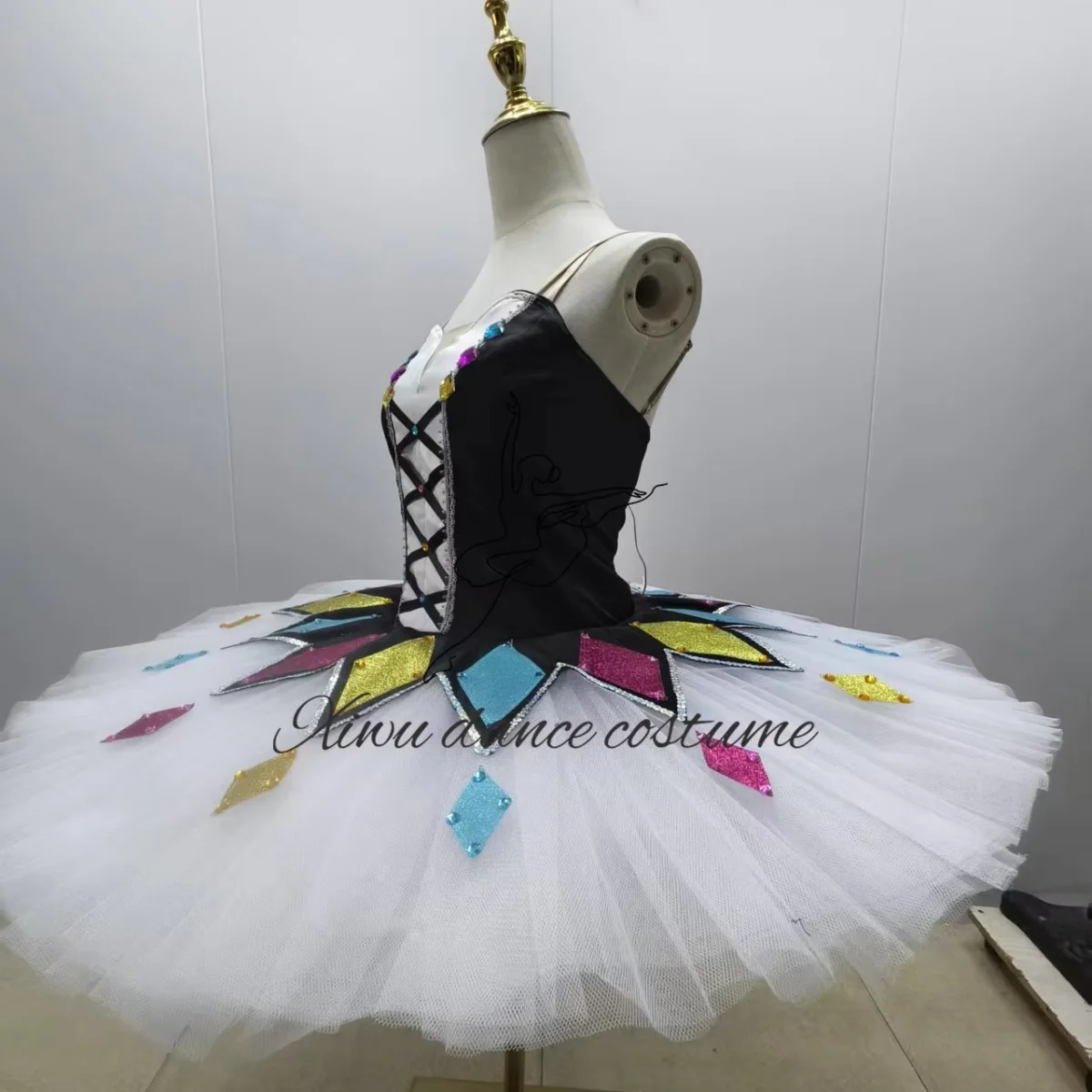 Customized black and white million clown variation ballet performance costume