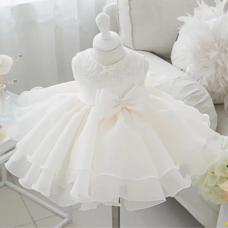 

Newborn Baby Girl Dress Beaded Collar Bow Baby Christening Gown 1 year Birthday Dress Baptism Chirstening Gown vestido infantil