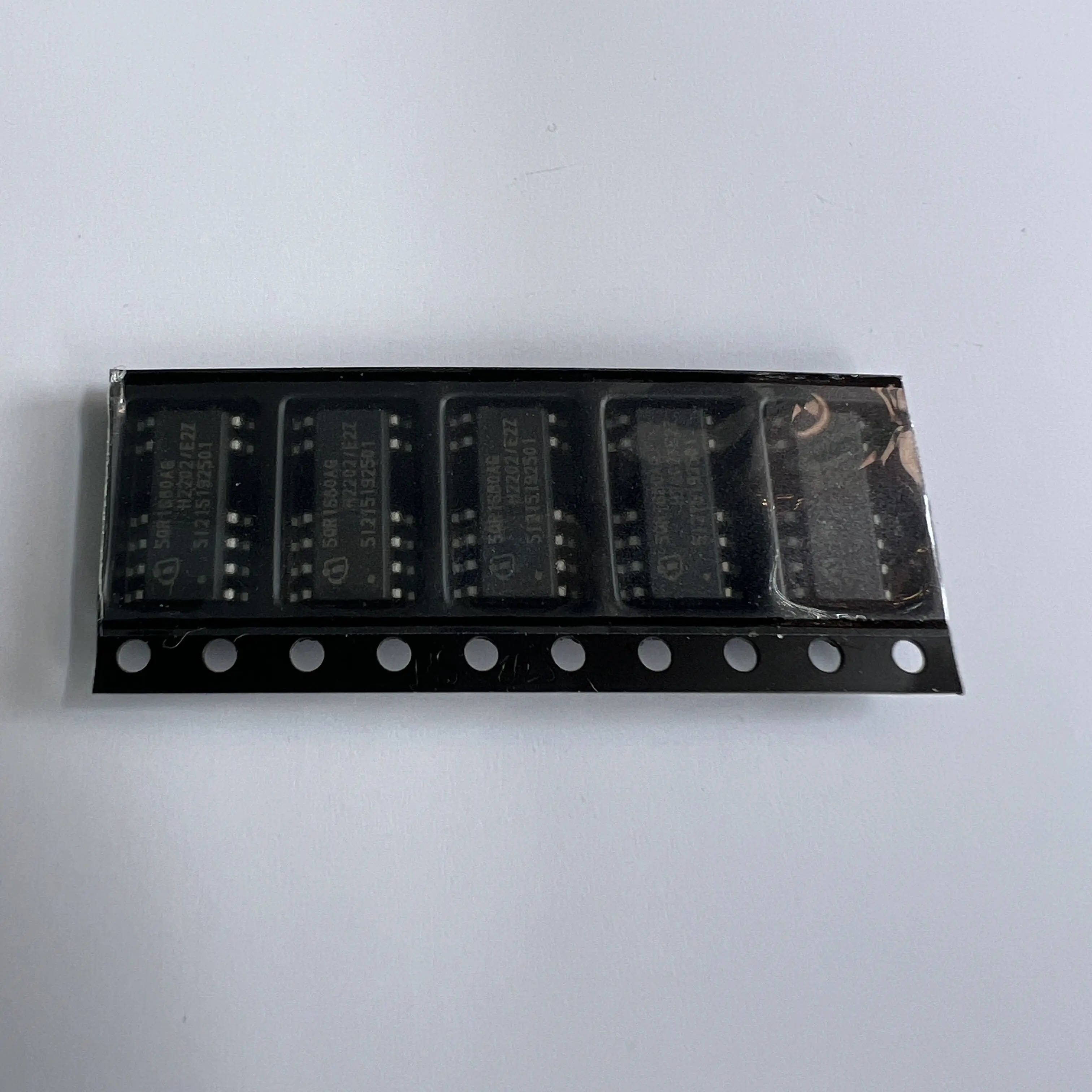 5PCS/LOT(AC-DC Controllers & Regulators) ICE5QR1680AG