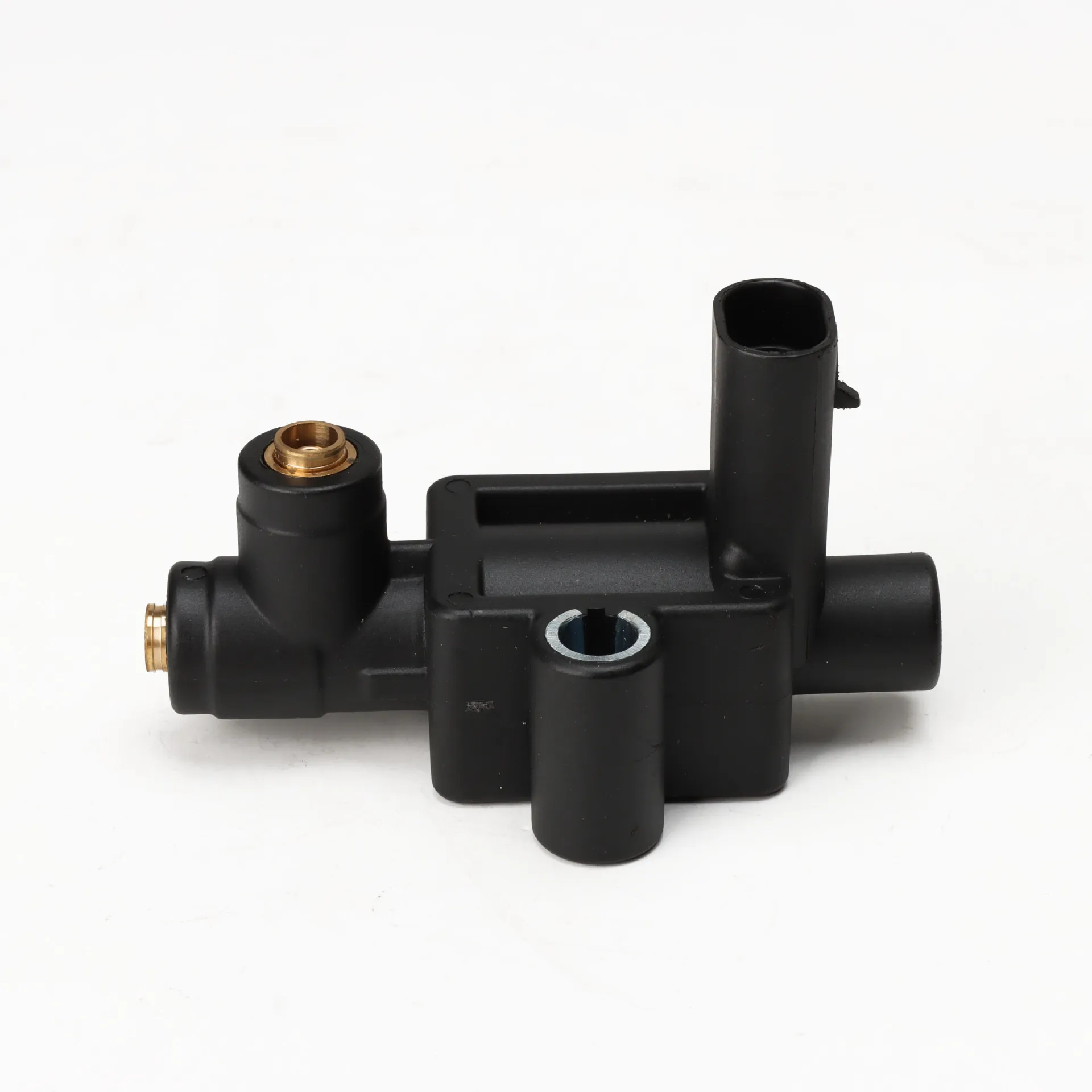 FOR Paccas volvos 20807261 Auto parts solenoid valve
