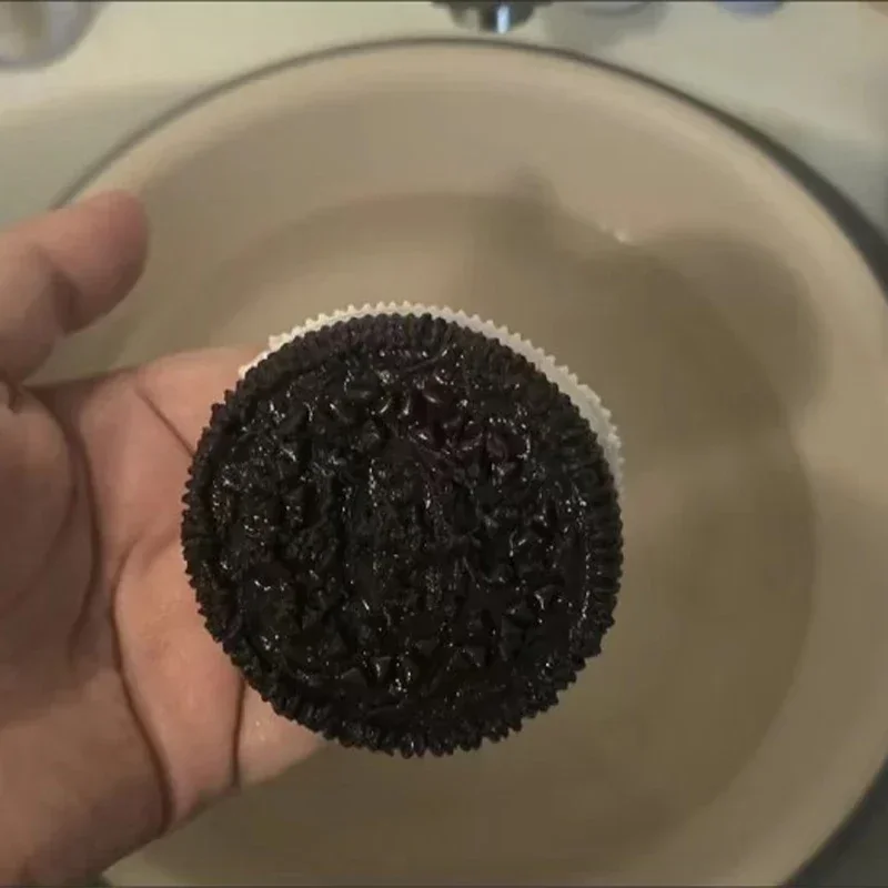 Giocattolo antistress per biscotti Oreo, simulazione di panini pizzicanti, giocattolo di sfiato di decompressione ultra morbido