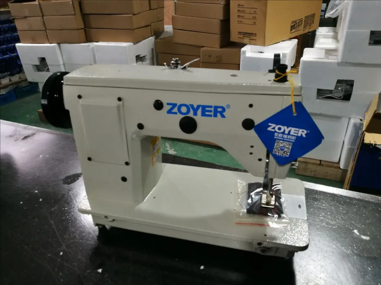 ZY 20U73 Single Needle Zigzag Sewing Machine New Manual Feed Mechanism For Industrial & Factory Use For Garment Cloth Industries