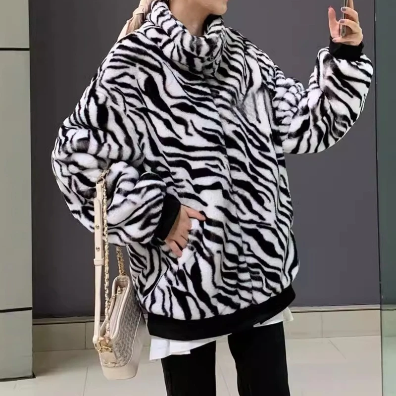 

Женские пальто из искусственного меха в стиле пэчворк с длинными рукавами, отложным воротником, карманом на молнии, прямые куртки с открытой строчкой, повседневные куртки 202, осень-зима