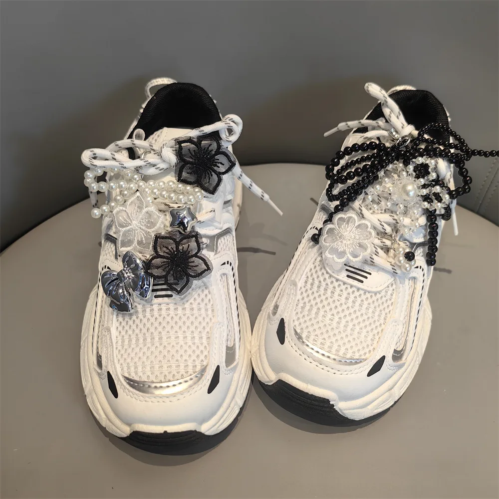 

Pearl Crystal Flower Shoe Charms Sneakers Black and White Bow Shoe Buckle Silver Heart Buckle Shoes Decorations 1Pcs