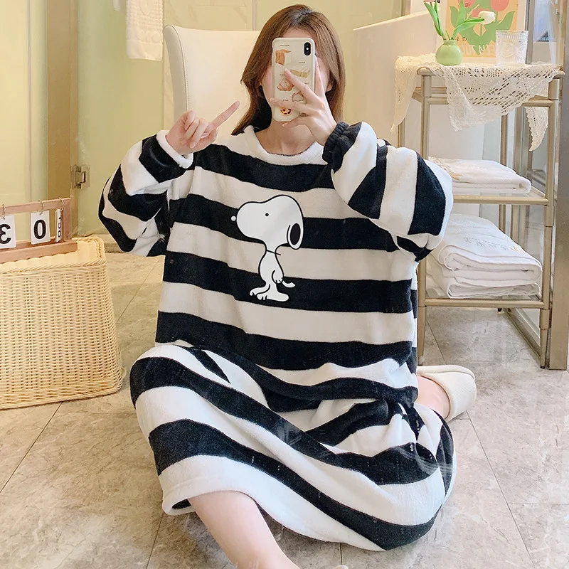 Snoopy Sleepdress Pajamas Cartoon Cute Nightgowns Long Sleeves Sleepshirts Women Winter Flannel Warm Sleepwear Casual Homewear