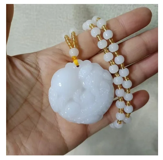 New Chinese style imitation Hotan Jade pendant Chinese style gentle luxury advanced artificial jade pendant beaded necklace swea