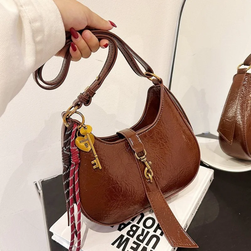 

Женские сумки из тонкой кожи с классическим парижским стилем и повседневным винтажным аккуратным винтажным принтом ​