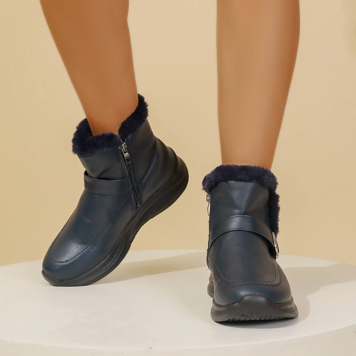 2026 Winter Neue Mode Damenstiefel Verdickte Warme Baumwollschuhe Wildleder Dickbesohlte Rutschfeste Damen-Sneaker Lässige Schneestiefel – Detail 13