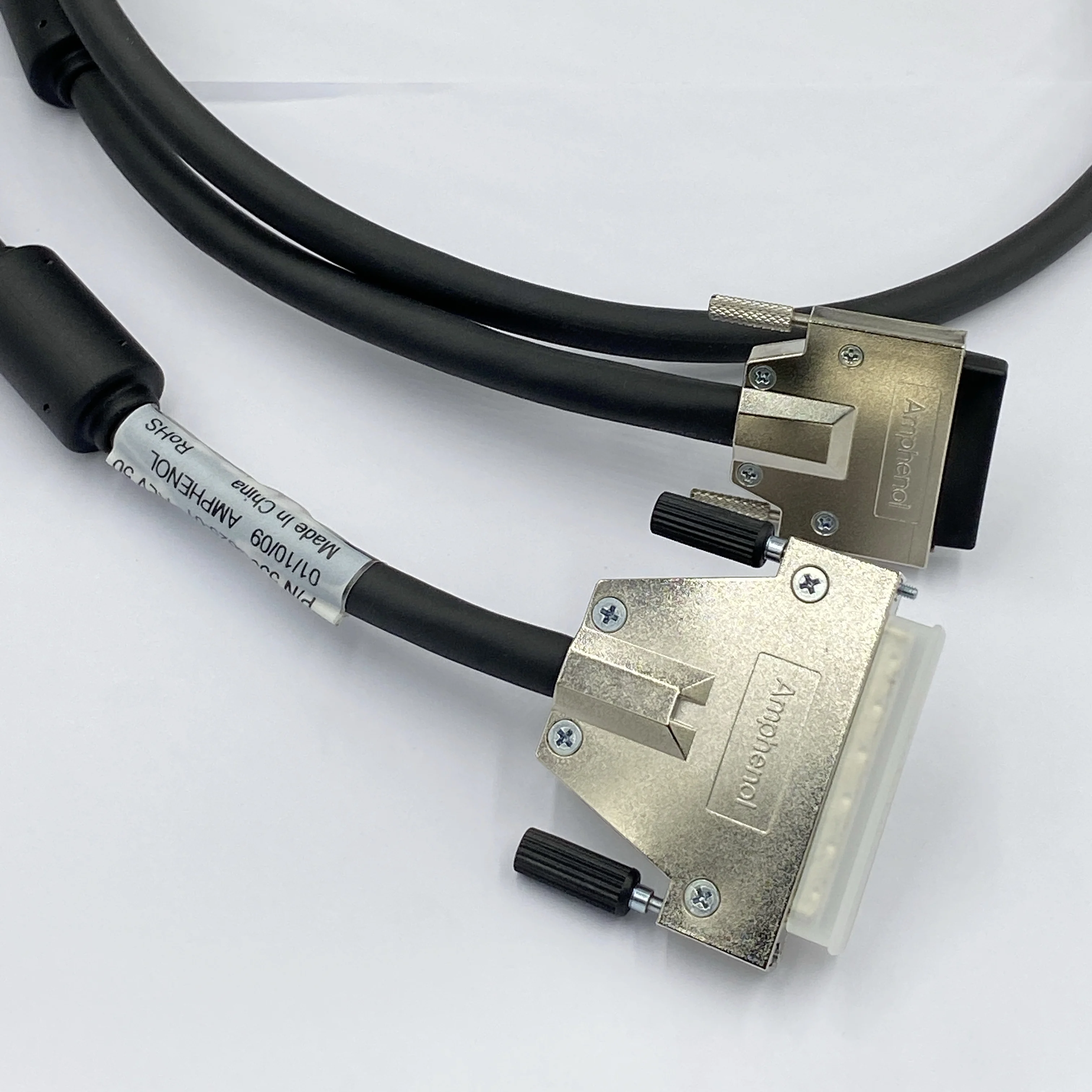 SCSI Cable HPDB68 to VHDCI68 HPDB 68 Pin to VHDCI 68 Pin Cable Professional Customize Length For AmphenoI 530-3625-01