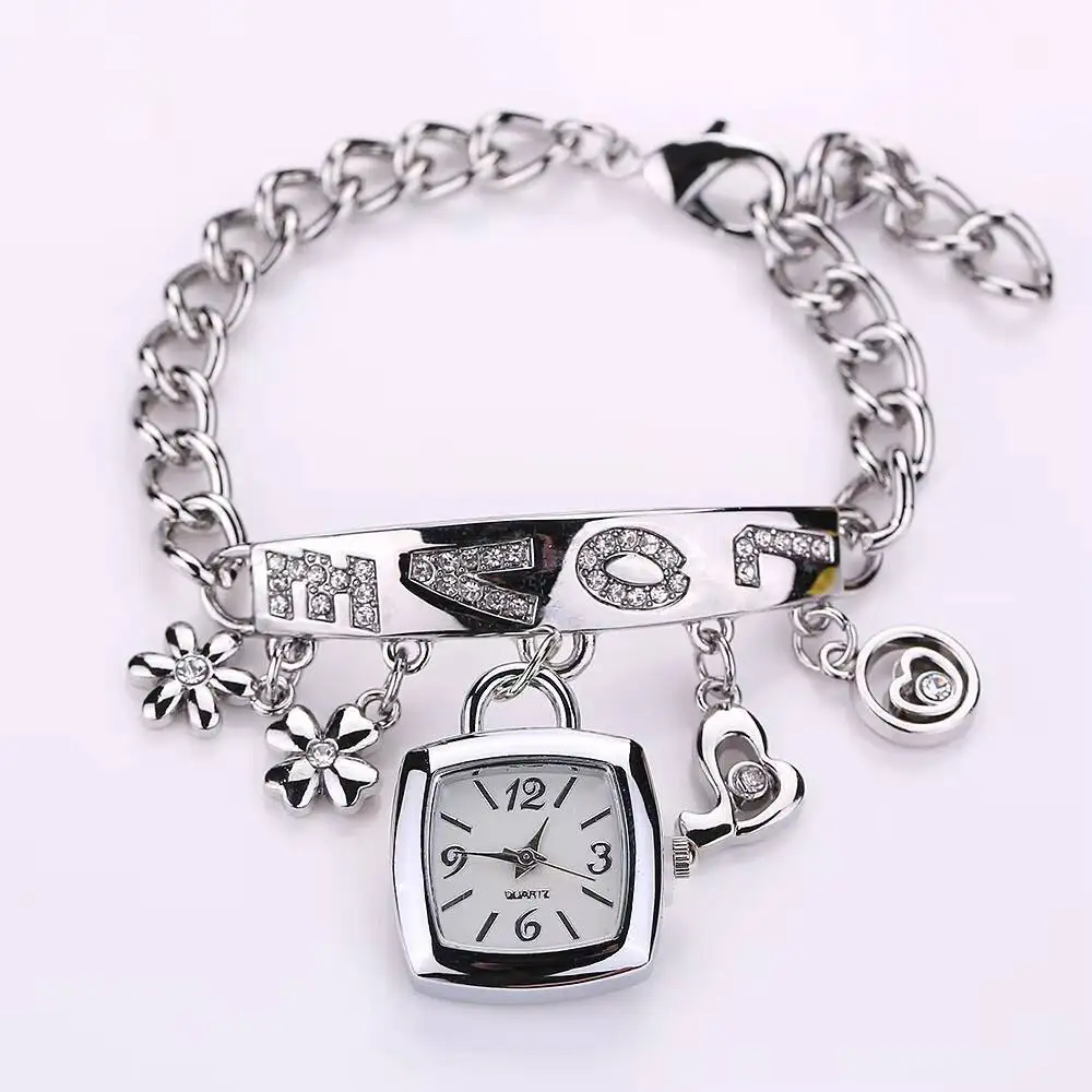 1/2 قطعة أزياء المرأة الفاخرة سوار حزام كوارتز ساعات المعصم مجموعة السيدات مربع العربية الأرقام الهاتفي ووتش (بدون صندوق)