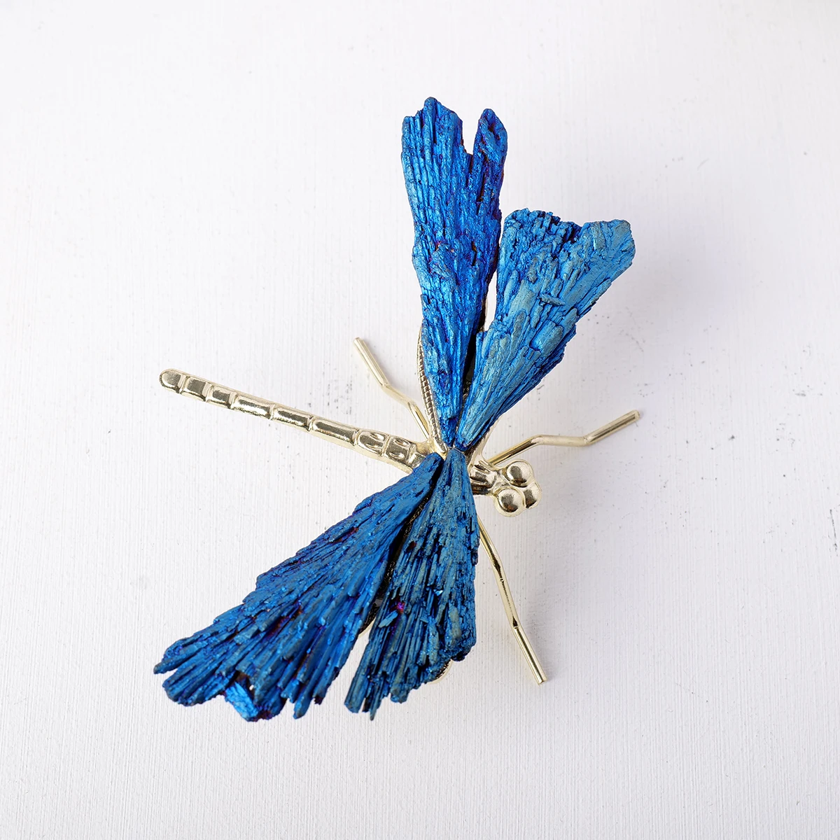 1pc Natural Crystal Stone Black Tourmaline Aura Blue Flame Feather DIY Dragonfly Animal Decoration Wholesale